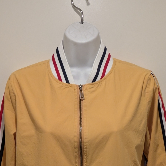 GUC Lizette Collection S Mustard Yellow Lined Jacket with Striped Details - Picture 2 of 5